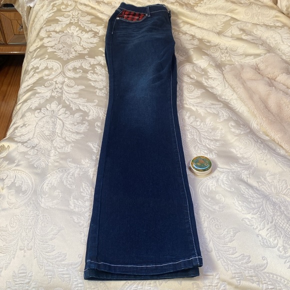 NWT Curvy Denim bootcut jeans w/red & black check & “diamond” accents - Picture 10 of 10
